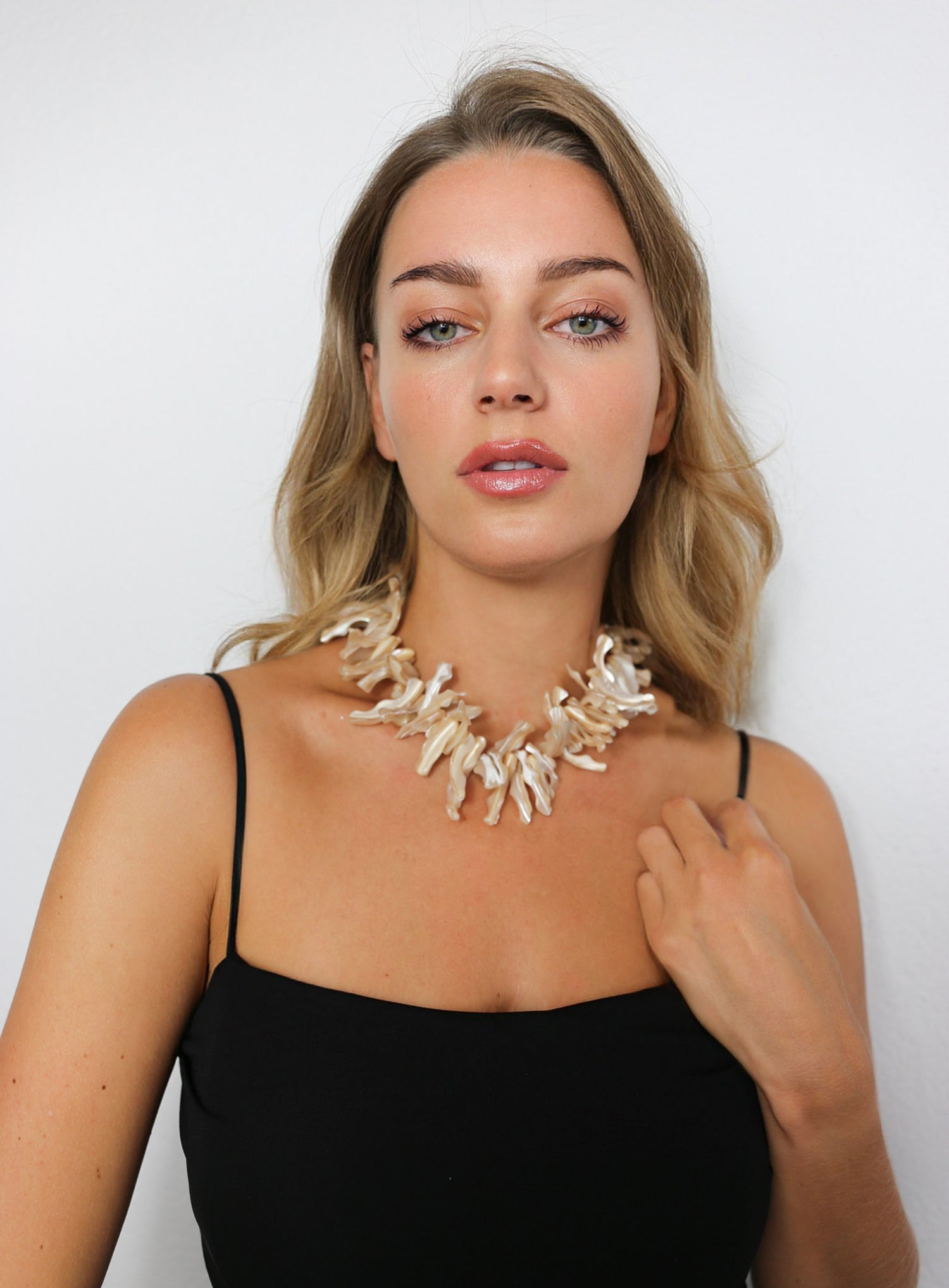 Chunky Shell necklace