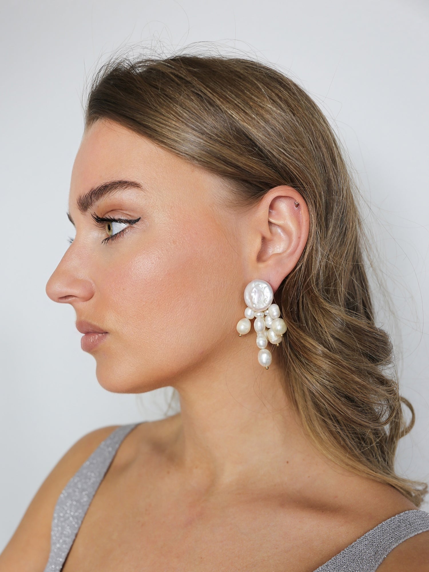 Avia earrings - Pre-order