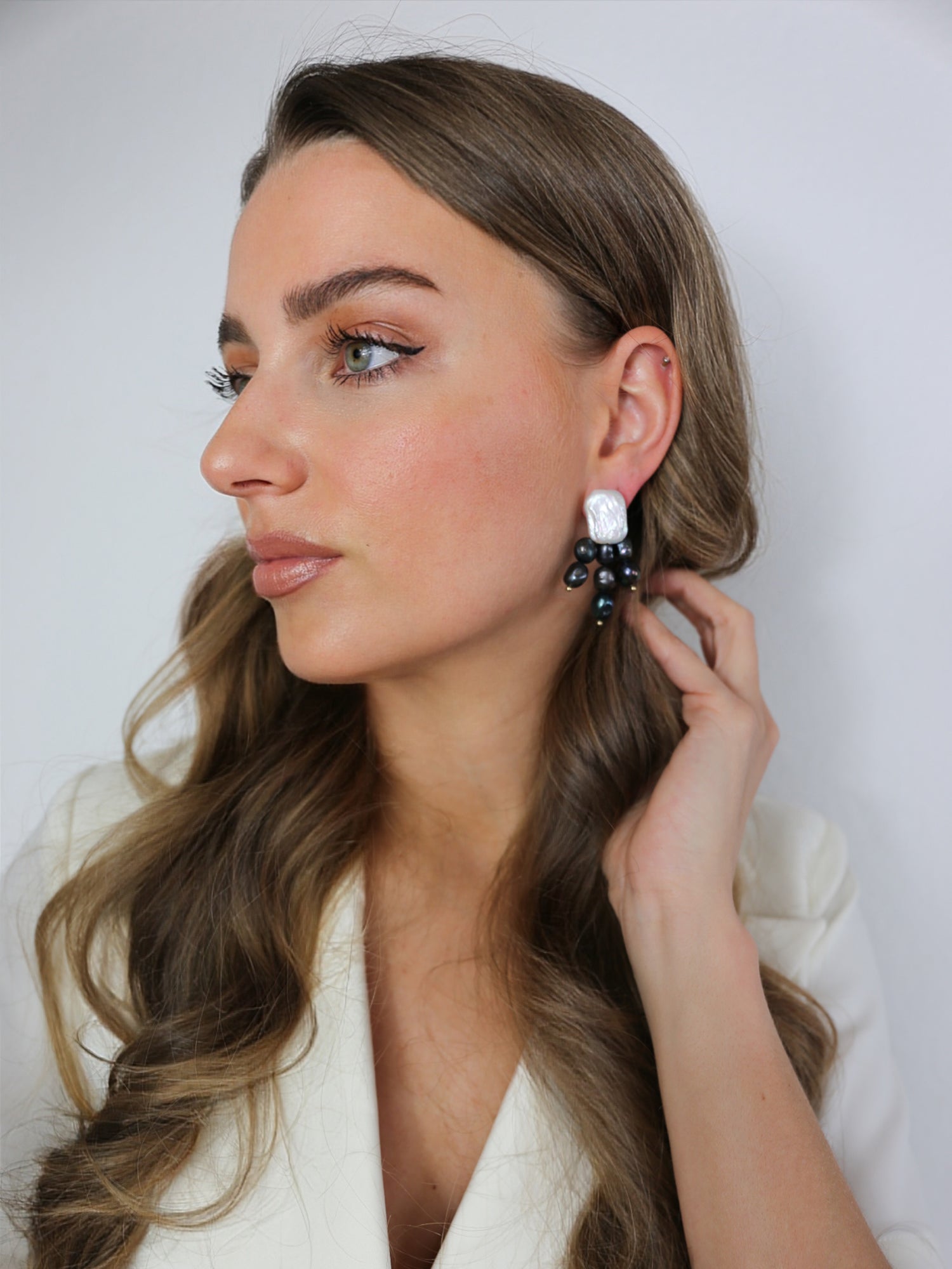 Nova Earrings 