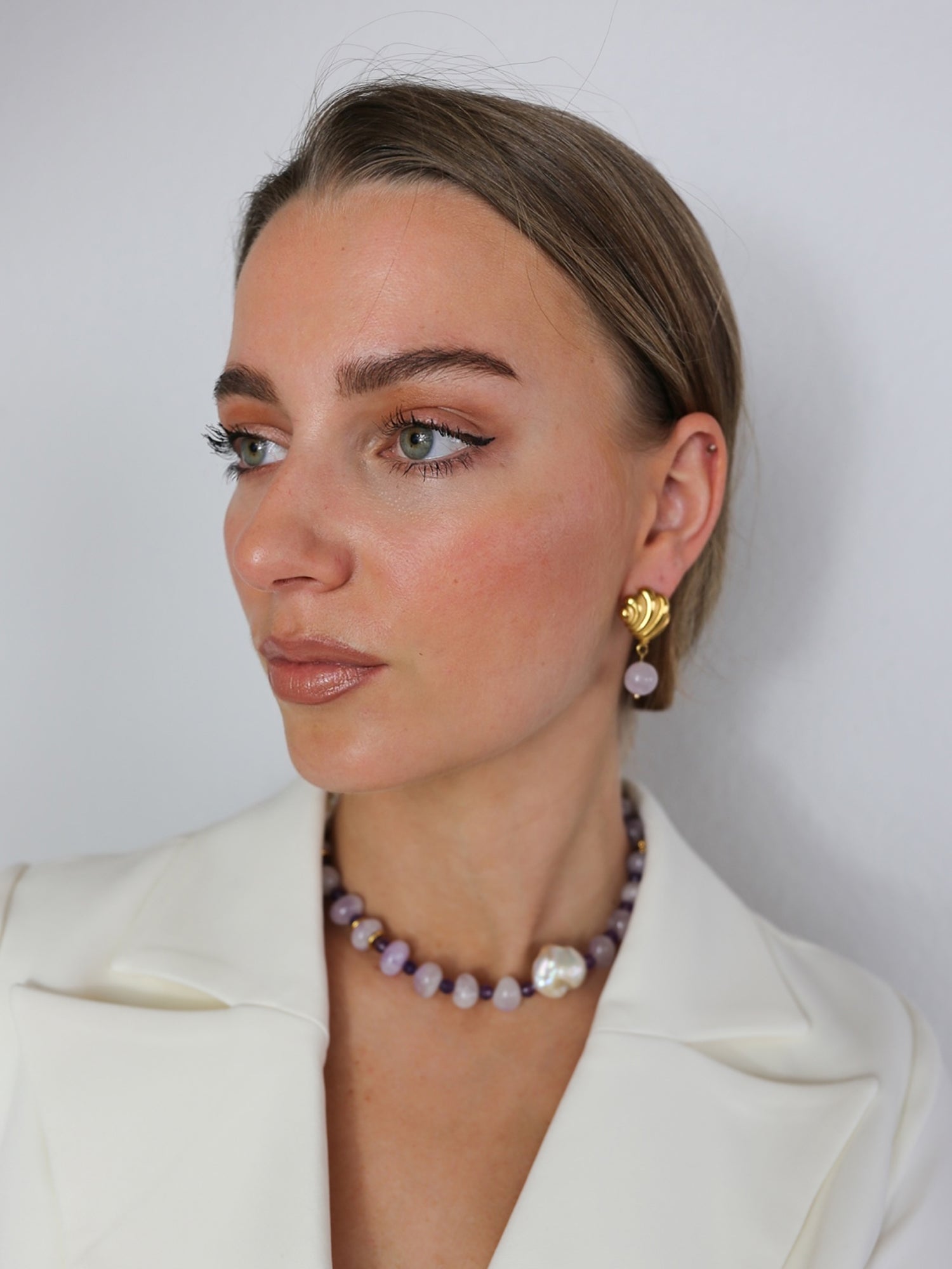 Nikki earrings in Amethyst