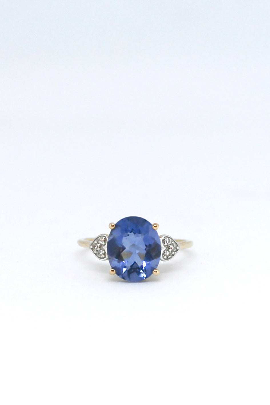 9kt. geel gouden ring met 3.4 ct Spinel en Diamanten